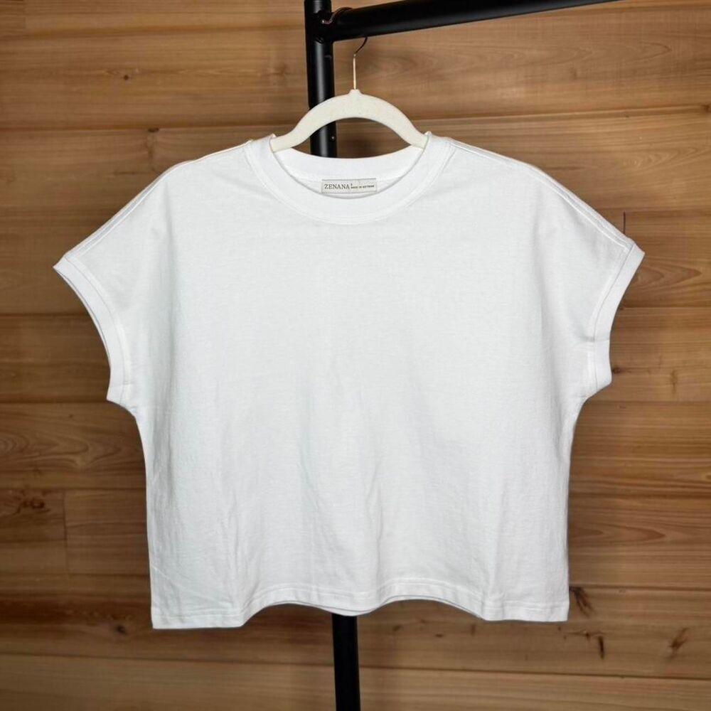 NWT zenana white t shirt